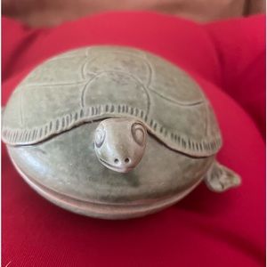 Ceramic turtle small